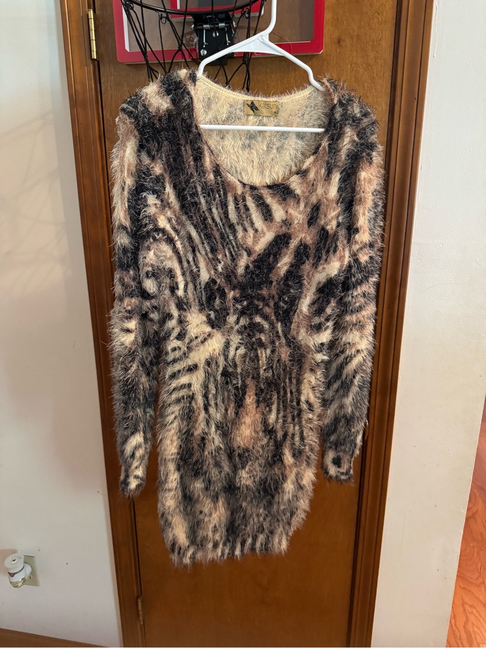 Faux-Fur Animal Print Long-Sleeve Dress - Cream & Black